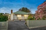 https://images.listonce.com.au/custom/160x/listings/3-wave-avenue-mount-waverley-vic-3149/002/00313002_img_10.jpg?1KBFsGWAGgY