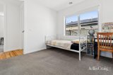 https://images.listonce.com.au/custom/160x/listings/3-whatman-street-lucas-vic-3350/215/01841215_img_08.jpg?dRz58C8r6dI