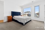 https://images.listonce.com.au/custom/160x/listings/3-whatman-street-lucas-vic-3350/749/01815749_img_07.jpg?J5QBcDTsfvY