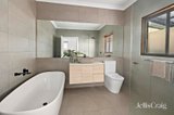 https://images.listonce.com.au/custom/160x/listings/3-winchester-street-moonee-ponds-vic-3039/385/01782385_img_09.jpg?aSCbDQa561M