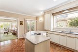 https://images.listonce.com.au/custom/160x/listings/3-woodstock-road-mount-waverley-vic-3149/970/00539970_img_03.jpg?JwYkQPASi30