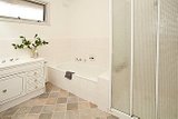 https://images.listonce.com.au/custom/160x/listings/3-wynyard-street-glen-waverley-vic-3150/123/01700123_img_01.jpg?c8iOZhAm2xs