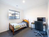 https://images.listonce.com.au/custom/160x/listings/3-yate-street-kalkallo-vic-3064/920/01531920_img_08.jpg?xoYe28ZtnvI