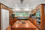 https://images.listonce.com.au/custom/160x/listings/3-yeoman-court-park-orchards-vic-3114/640/01034640_img_04.jpg?RgblUYGnALs