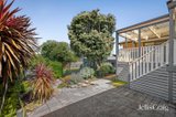 https://images.listonce.com.au/custom/160x/listings/3-yuruga-court-mooroolbark-vic-3138/897/01825897_img_11.jpg?kyWgRWDxI6g
