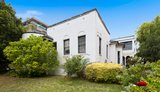 https://images.listonce.com.au/custom/160x/listings/30-anderson-street-south-yarra-vic-3141/076/00356076_img_02.jpg?2EbiNowjSMM