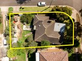 https://images.listonce.com.au/custom/160x/listings/30-beauford-avenue-bell-post-hill-vic-3215/736/01698736_img_12.jpg?0Sd8PTGxkzU