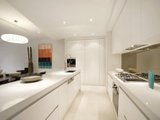 https://images.listonce.com.au/custom/160x/listings/30-bendigo-avenue-elwood-vic-3184/835/01793835_img_04.jpg?ykZ7CE3H_KA