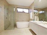 https://images.listonce.com.au/custom/160x/listings/30-bendigo-avenue-elwood-vic-3184/835/01793835_img_06.jpg?CjPRLTNOPoo