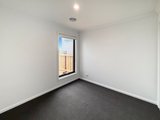 https://images.listonce.com.au/custom/160x/listings/30-beveridge-circuit-armstrong-creek-vic-3217/199/01907199_img_06.jpg?en3zT998cjU