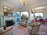 https://images.listonce.com.au/custom/160x/listings/30-brazilia-drive-glen-waverley-vic-3150/624/01658624_img_04.jpg?070UCBdN8wU