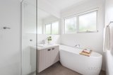 https://images.listonce.com.au/custom/160x/listings/30-bundoran-parade-mont-albert-north-vic-3129/238/01719238_img_14.jpg?0NeauOXnAH0