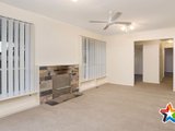 https://images.listonce.com.au/custom/160x/listings/30-cambridge-road-mooroolbark-vic-3138/277/01526277_img_02.jpg?PpjGhyk_jcs