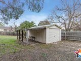 https://images.listonce.com.au/custom/160x/listings/30-cambridge-road-mooroolbark-vic-3138/277/01526277_img_13.jpg?bhSgcCkvx94