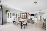 https://images.listonce.com.au/custom/160x/listings/30-carinya-road-vermont-vic-3133/749/01727749_img_08.jpg?y7hXFa-oHEU