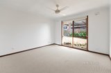 https://images.listonce.com.au/custom/160x/listings/30-carole-avenue-chirnside-park-vic-3116/797/01538797_img_13.jpg?TbYVBp71stk