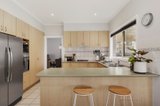 https://images.listonce.com.au/custom/160x/listings/30-cascades-view-yallambie-vic-3085/966/00711966_img_03.jpg?CU1nUAXoTuc