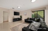 https://images.listonce.com.au/custom/160x/listings/30-clearwater-drive-lilydale-vic-3140/259/01933259_img_02.jpg?Kzz3CuFhy_c
