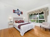 https://images.listonce.com.au/custom/160x/listings/30-clifton-street-balwyn-north-vic-3104/136/01684136_img_06.jpg?NOTmLraw-LQ
