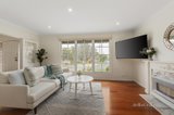 https://images.listonce.com.au/custom/160x/listings/30-daphne-street-doncaster-east-vic-3109/343/01180343_img_03.jpg?8ZLeu5mqTr4