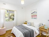 https://images.listonce.com.au/custom/160x/listings/30-edina-street-williamstown-vic-3016/851/01203851_img_08.jpg?fOzesBFSr6Y