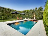 https://images.listonce.com.au/custom/160x/listings/30-florence-avenue-kew-vic-3101/051/01685051_img_09.jpg?ArJ60Vl3ChM
