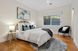 https://images.listonce.com.au/custom/160x/listings/30-francis-street-blackburn-vic-3130/378/01406378_img_10.jpg?nrUYWmYMK_s