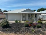 https://images.listonce.com.au/custom/160x/listings/30-franklin-street-maldon-vic-3463/815/01596815_img_02.jpg?iWIrmvkH5C4