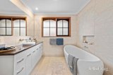 https://images.listonce.com.au/custom/160x/listings/30-gibbon-avenue-vermont-south-vic-3133/958/01943958_img_13.jpg?XmZiXQaPnOk