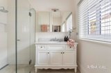 https://images.listonce.com.au/custom/160x/listings/30-gooch-street-thornbury-vic-3071/585/01900585_img_15.jpg?ckxbaW2v7JI