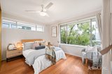https://images.listonce.com.au/custom/160x/listings/30-greenslopes-drive-mooroolbark-vic-3138/084/01830084_img_07.jpg?MVZq-xC293c
