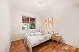 https://images.listonce.com.au/custom/160x/listings/30-greenslopes-drive-mooroolbark-vic-3138/084/01830084_img_09.jpg?oxm3_Y4A90k
