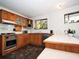 https://images.listonce.com.au/custom/160x/listings/30-greenslopes-drive-mooroolbark-vic-3138/175/01524175_img_06.jpg?IteaHn--cqk