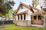 https://images.listonce.com.au/custom/160x/listings/30-gurner-street-st-kilda-vic-3182/374/01910374_img_15.jpg?nEyyQeFh2i8