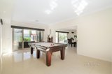 https://images.listonce.com.au/custom/160x/listings/30-halliday-street-mount-waverley-vic-3149/364/01648364_img_09.jpg?-IyHmy829mU