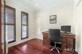 https://images.listonce.com.au/custom/160x/listings/30-halliday-street-mount-waverley-vic-3149/664/01922664_img_16.jpg?iag4_wSivC0