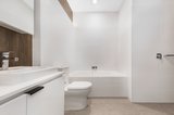 https://images.listonce.com.au/custom/160x/listings/30-harvest-court-doncaster-vic-3108/347/01814347_img_09.jpg?RrCY55o1-qo