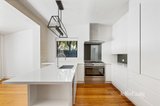 https://images.listonce.com.au/custom/160x/listings/30-harvey-street-prahran-vic-3181/998/01901998_img_07.jpg?V-GYuHsFwp8