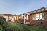 https://images.listonce.com.au/custom/160x/listings/30-heron-court-ringwood-north-vic-3134/752/01573752_img_19.jpg?XcYyKXivMos