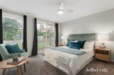 https://images.listonce.com.au/custom/160x/listings/30-holyrood-crescent-ringwood-vic-3134/904/00876904_img_06.jpg?Eg_3UxWd7jg