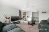 https://images.listonce.com.au/custom/160x/listings/30-jacaranda-avenue-kilsyth-vic-3137/702/01914702_img_03.jpg?cK-44XoWH94