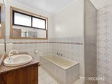 https://images.listonce.com.au/custom/160x/listings/30-laird-drive-altona-meadows-vic-3028/157/01203157_img_06.jpg?HF2XzDszOZ0