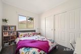 https://images.listonce.com.au/custom/160x/listings/30-larbert-road-mooroolbark-vic-3138/879/01902879_img_15.jpg?2zc_WCHpmYg