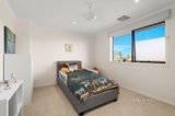 https://images.listonce.com.au/custom/160x/listings/30-le-grew-street-croydon-vic-3136/896/01719896_img_15.jpg?8qhdZ8uYH2o