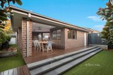 https://images.listonce.com.au/custom/160x/listings/30-le-grew-street-croydon-vic-3136/896/01719896_img_22.jpg?p7CbflGHQt8