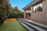 https://images.listonce.com.au/custom/160x/listings/30-le-grew-street-croydon-vic-3136/896/01719896_img_23.jpg?56n8XSn7UTw