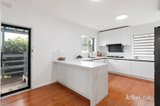 https://images.listonce.com.au/custom/160x/listings/30-leeds-street-doncaster-east-vic-3109/298/01827298_img_04.jpg?hRAoxKSjQyA