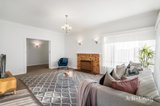 https://images.listonce.com.au/custom/160x/listings/30-lysbeth-street-mckinnon-vic-3204/033/01753033_img_03.jpg?dv_dfBLWbg4