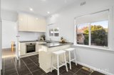 https://images.listonce.com.au/custom/160x/listings/30-lysbeth-street-mckinnon-vic-3204/033/01753033_img_05.jpg?l9pju8FL6t0
