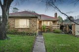 https://images.listonce.com.au/custom/160x/listings/30-mandowie-crescent-croydon-vic-3136/265/01556265_img_01.jpg?jQN2Ocfir88